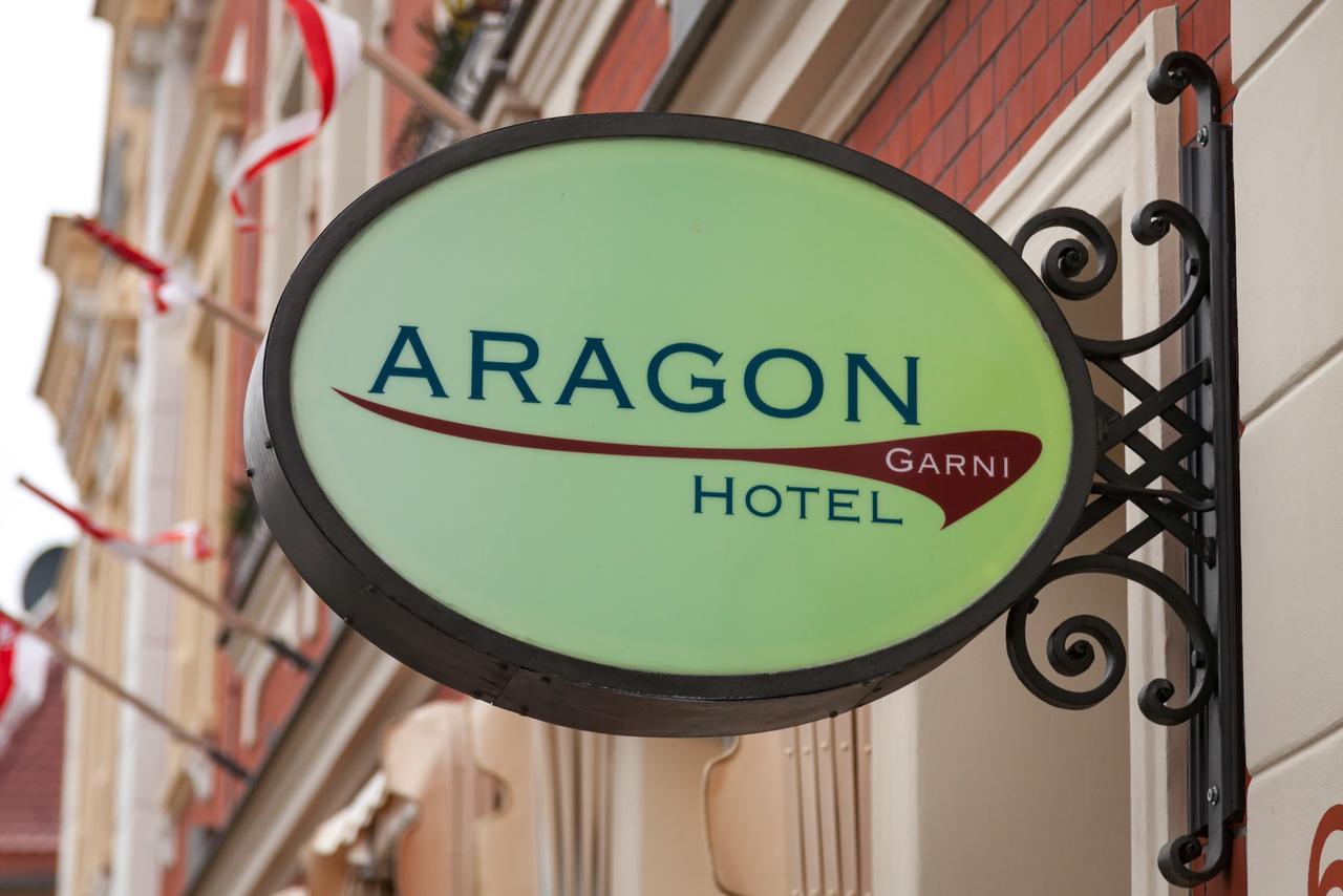 Aragon - Hotel - Garni Tangermünde Exterior foto